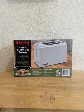 White 2-Slice Cool Touch Toaster